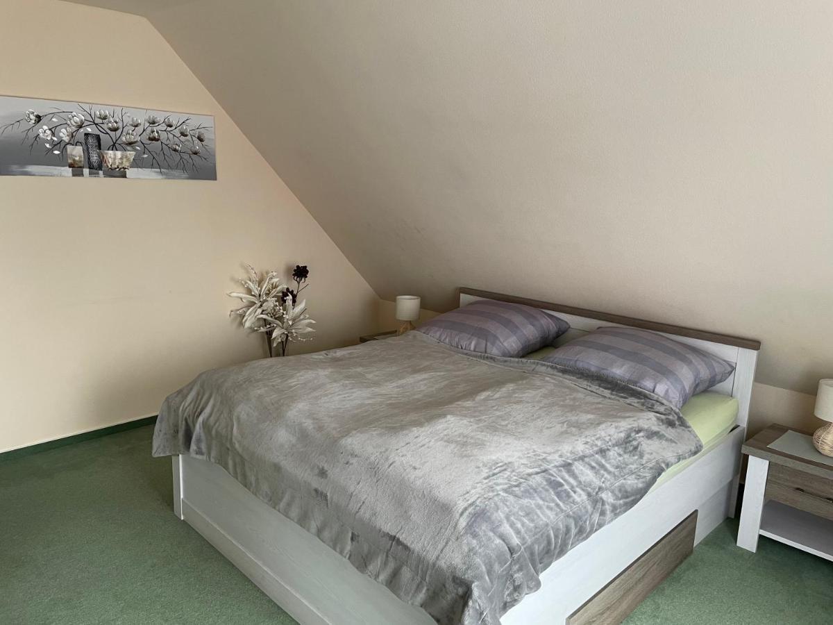 Ferienwohnung Wiesenblick ลืบเบอเนา ภายนอก รูปภาพ